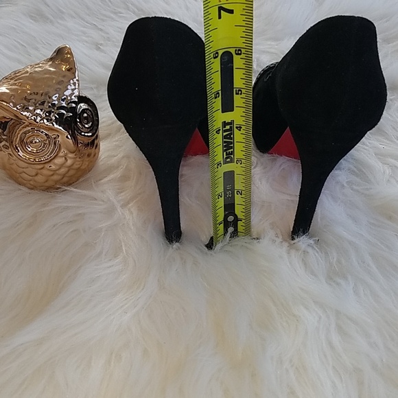 Heals - Picture 2 of 4